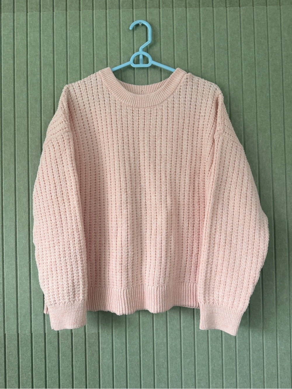 Time and Tru Soft Pink Ribbed Crewneck Sweater